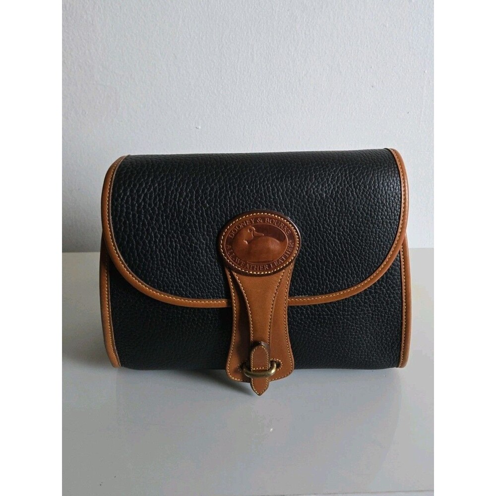 Dooney and Bourke Essex Black Leather Crossbody Vintage Shoulder Bag Purse